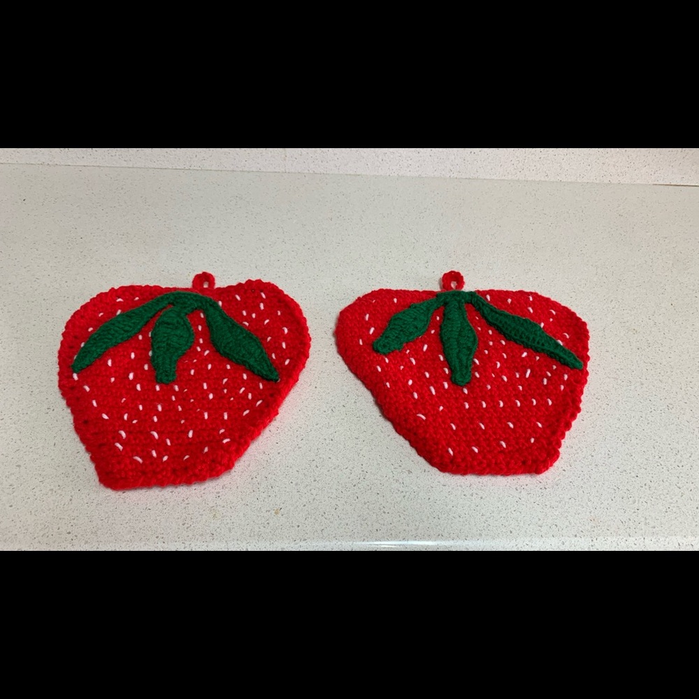 Strawberry Decorative Potholder New Crochet